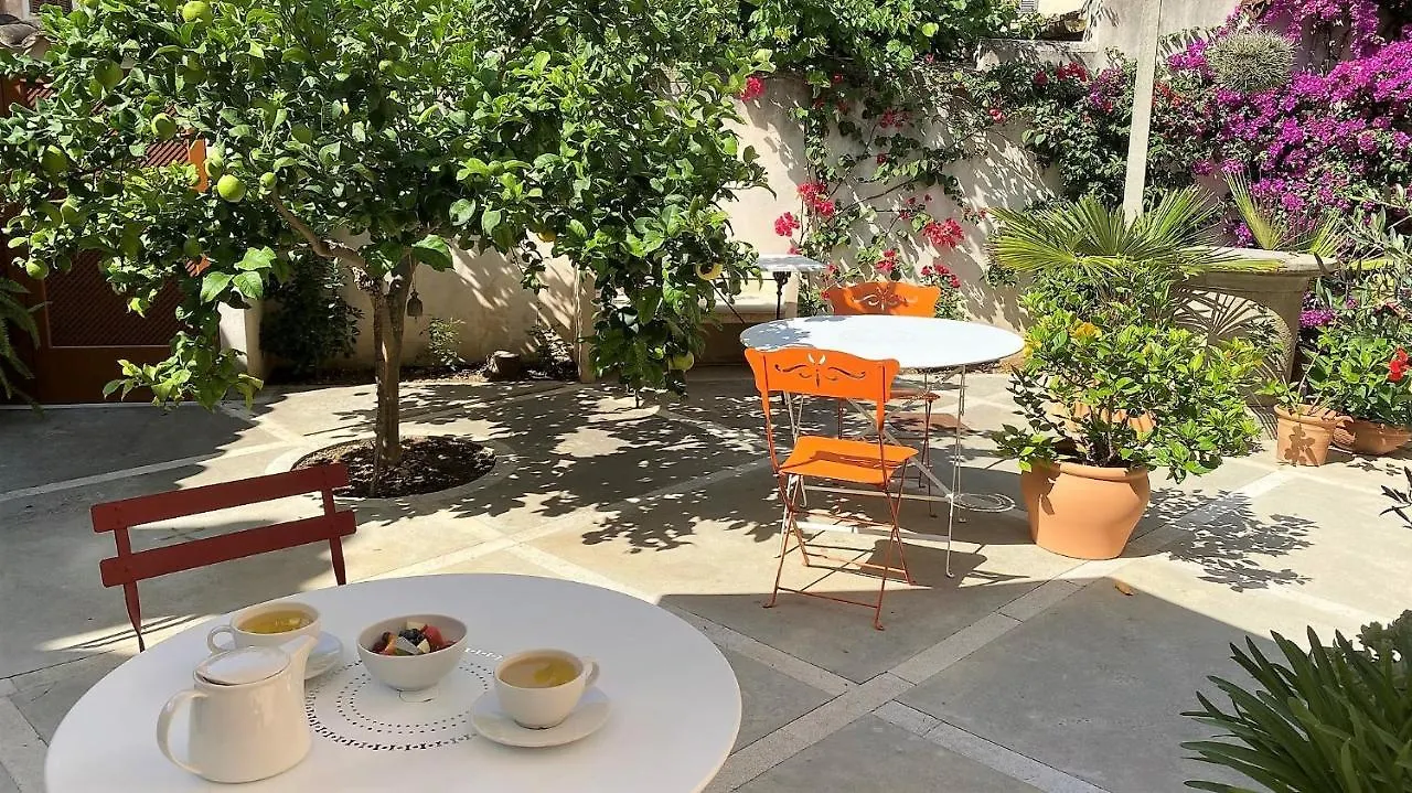 يوبي Vista De La Vila - Turismo De Interior. فندق مبيت وإفطار